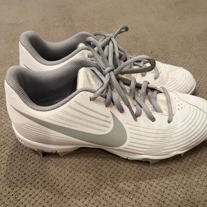 Nike FastFlex white cleats size 9